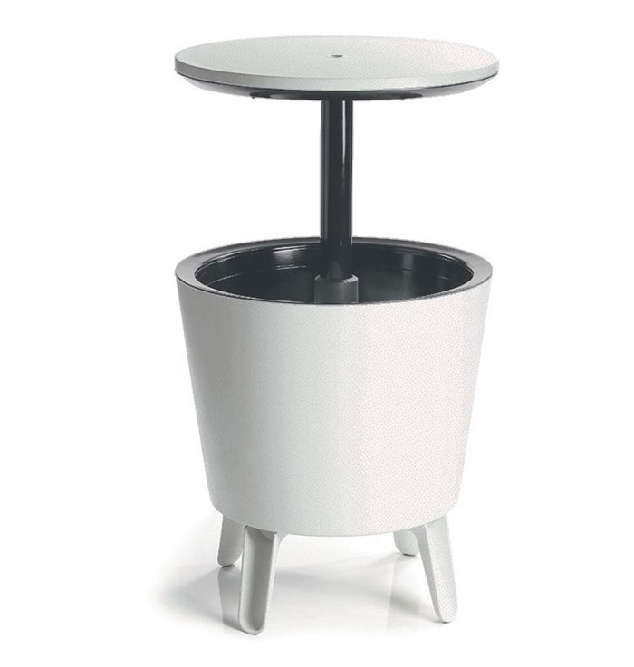 keter-rattan-trapezaki-kathisma-cool-bar-leuko