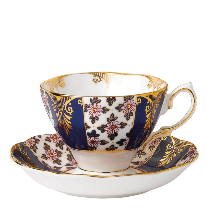 royal-albert-porselanino-flitzani-piataki-1900-regency-blue-100-years-of-royal-albert-1