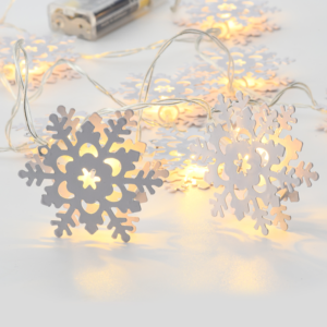 Aca Xmas "METAL STRING LIGHTS" ΧΙΟΝΟΝΥΦΑΔΑ 10 LED ΛΑΜΠΑΚ ΣΕΙΡΑ ΜΠΑΤΑΡ(2xΑΑ) ΘΕΡΜΟ ΛΕΥΚΟ IP20 135+30cm ΔΙΑΦΑΝ